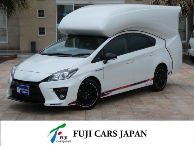 Toyota PRIUS 2012 — фото автомобиля 1