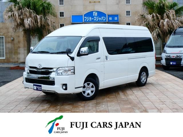 Toyota HIACE VAN 2022 — фото автомобиля