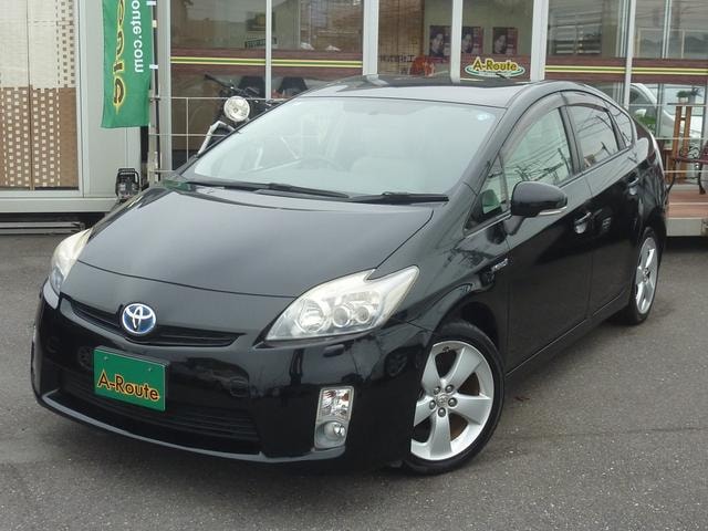 Toyota PRIUS 2010 — фото автомобиля 1