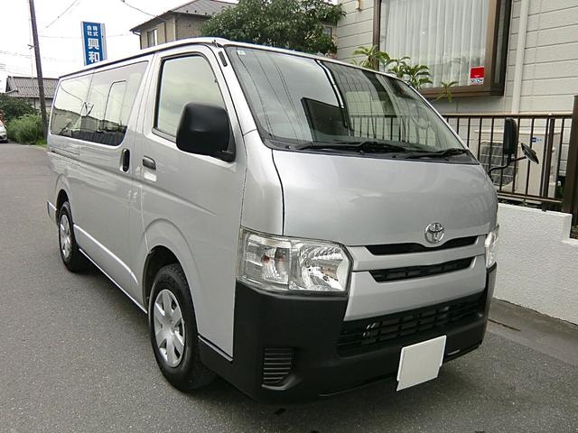 Toyota HIACE VAN 2015 — фото автомобиля 1