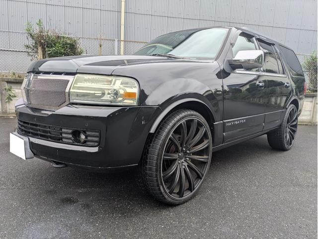 Lincoln NAVIGATOR 2013 — фото автомобиля