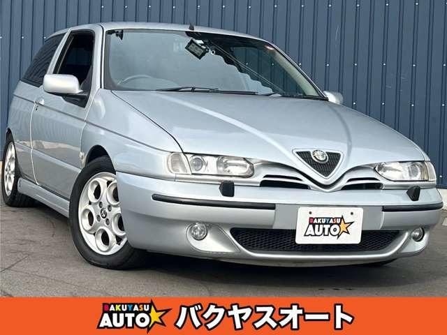 Alfa Romeo ALFA 145 2000 — фото автомобиля 1