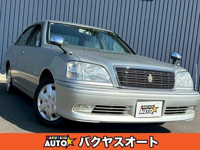 Toyota CROWN 2001 — фото автомобиля 1