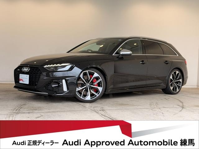 Audi RS4 AVANT 2022 — фото автомобиля