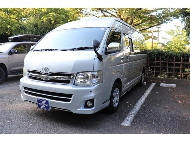 Toyota HIACE VAN 2013 — фото автомобиля 1