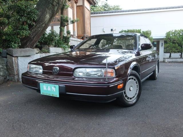 Nissan INFINITI Q45 1992 — фото автомобиля