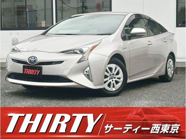 Toyota PRIUS 2017 — фото автомобиля 1