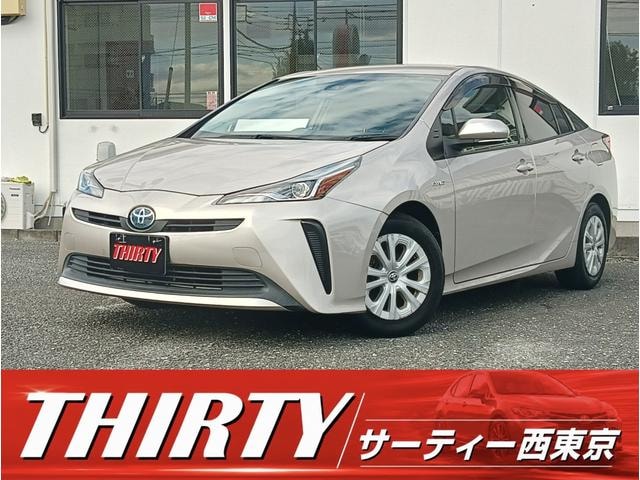 Toyota PRIUS 2019 — фото автомобиля 1