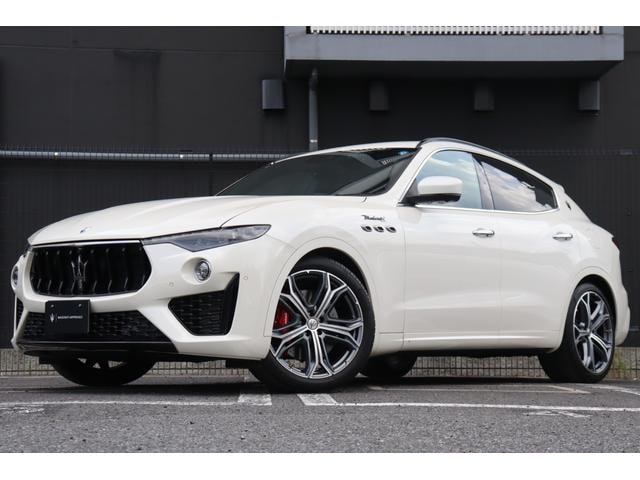 Maserati LEVANTE 2023 — фото автомобиля 1