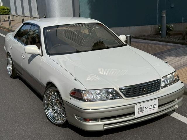 Toyota MARK II 2000 — фото автомобиля 1