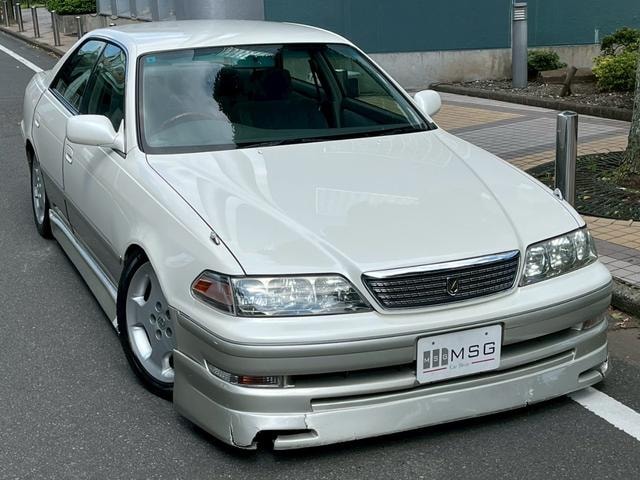 Toyota MARK II 1998 — фото автомобиля 1