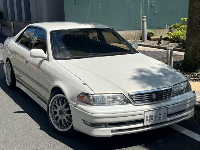 Toyota MARK II 1997 — фото автомобиля 1