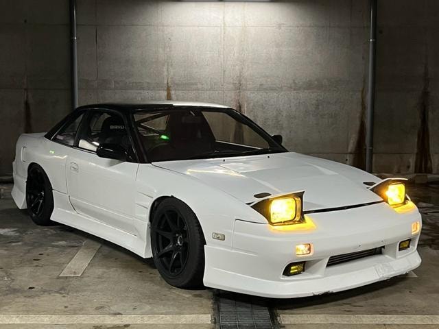 Nissan SILVIA 1993 — фото автомобиля 1