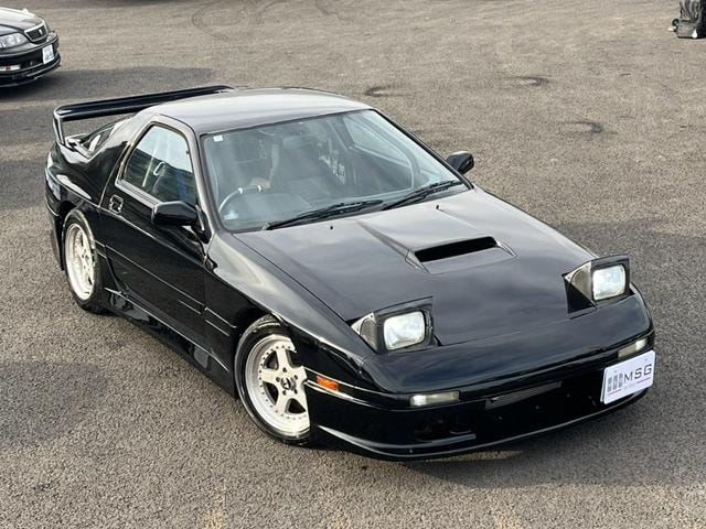 Mazda SAVANNA RX-7 1990 — фото автомобиля