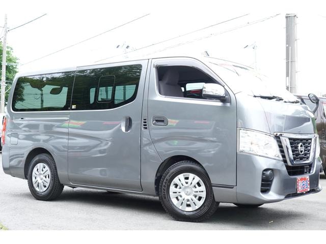 Nissan NV350CARAVAN VAN 2020 — фото автомобиля