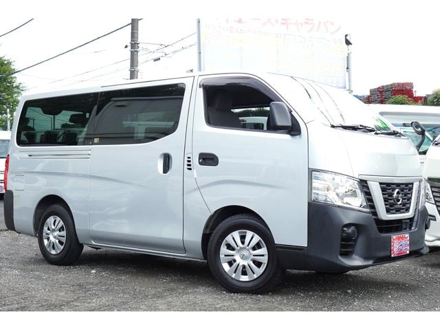 Nissan NV350CARAVAN VAN 2017 — фото автомобиля