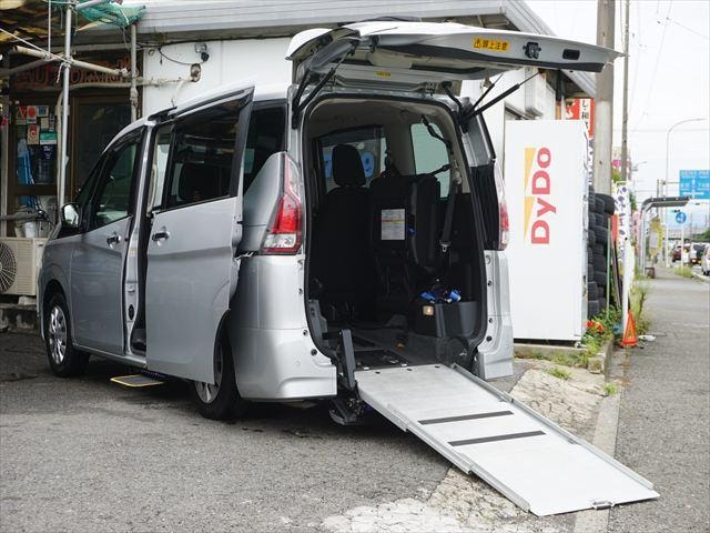 Nissan SERENA 2020 — фото автомобиля 1