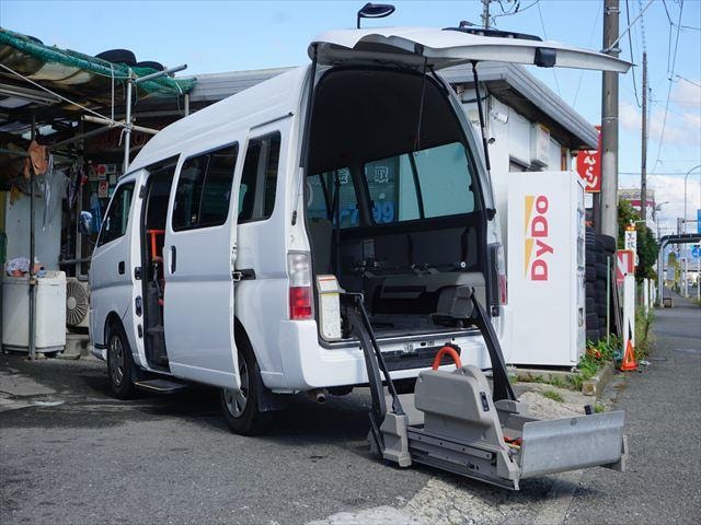 Nissan CARAVAN BUS 2010 — фото автомобиля