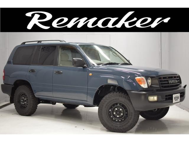 Toyota LAND CRUISER 100 2005 — фото автомобиля