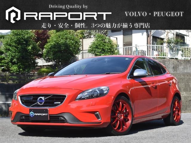 Volvo V40 2013 — фото автомобиля