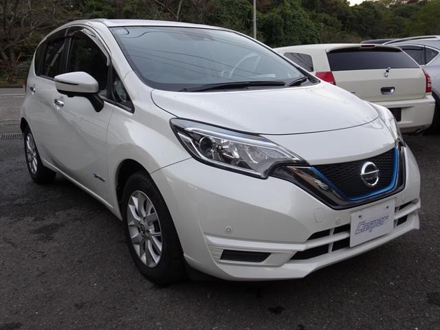 Nissan NOTE 2019 — фото автомобиля
