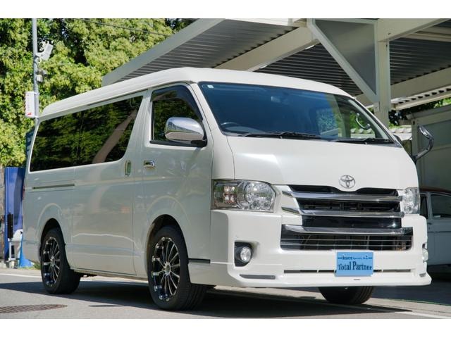 Toyota HIACE VAN 2017 — фото автомобиля 1