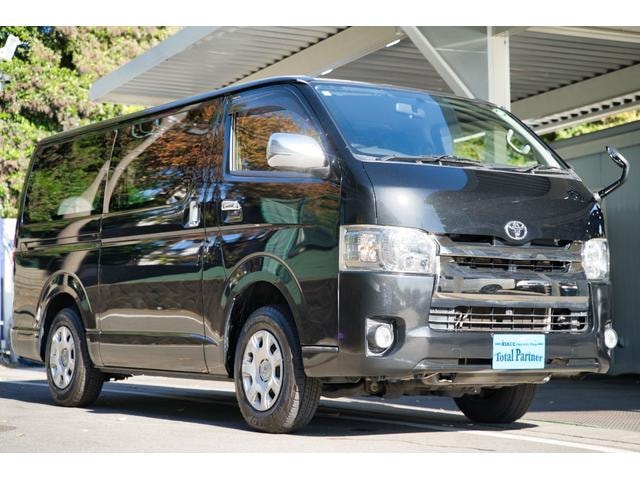 Toyota HIACE VAN 2016 — фото автомобиля 1