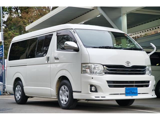 Toyota HIACE VAN 2013 — фото автомобиля