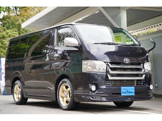 Toyota HIACE VAN 2017 — фото автомобиля 1
