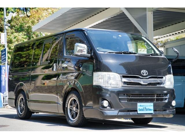 Toyota HIACE VAN 2012 — фото автомобиля 1
