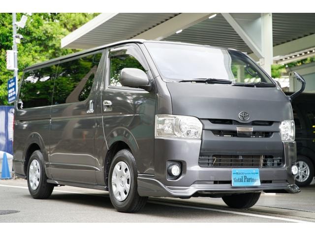 Toyota HIACE VAN 2020 — фото автомобиля 1
