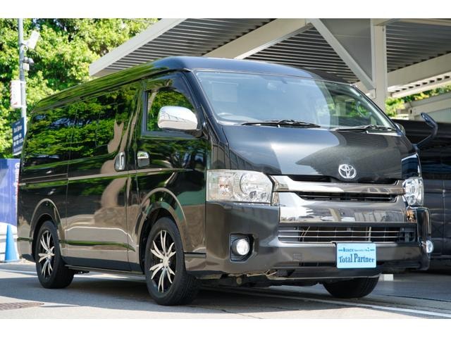 Toyota HIACE VAN 2016 — фото автомобиля 1