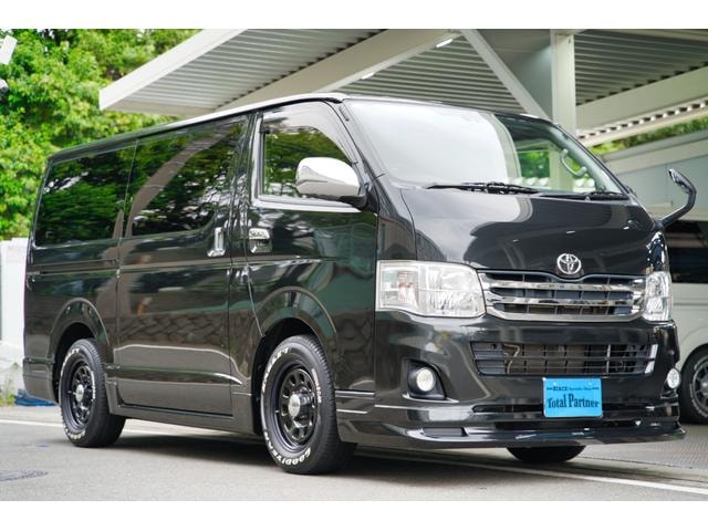 Toyota HIACE VAN 2012 — фото автомобиля 1