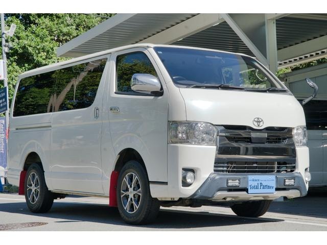 Toyota HIACE VAN 2018 — фото автомобиля 1