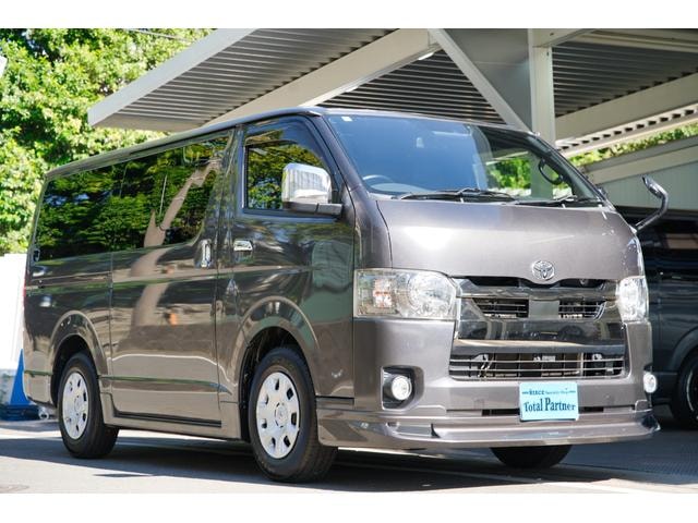 Toyota HIACE VAN 2020 — фото автомобиля 1