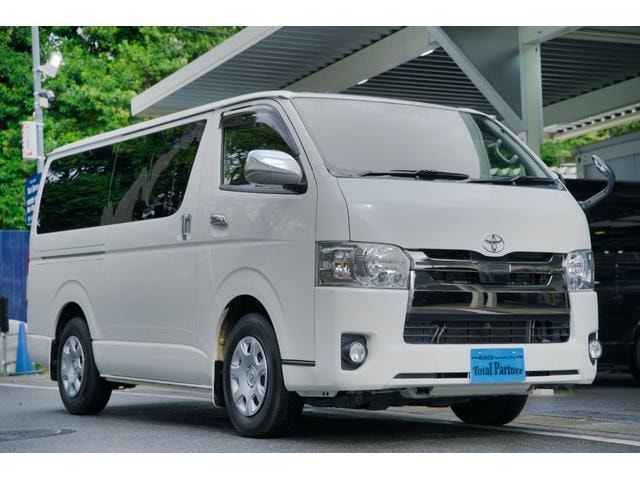 Toyota HIACE VAN 2018 — фото автомобиля