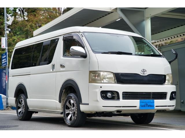 Toyota HIACE VAN 2009 — фото автомобиля 1