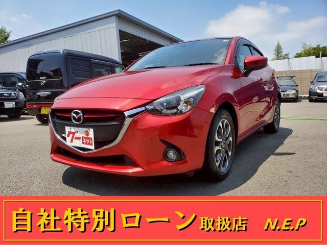 Mazda DEMIO 2015 — фото автомобиля