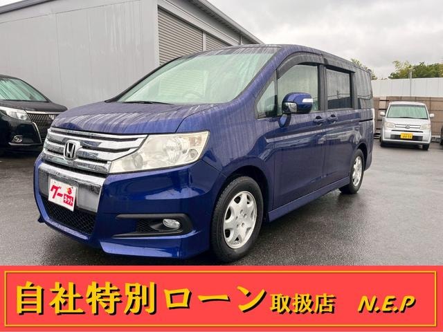 Honda STEPWAGON SPADA 2011 — фото автомобиля 1