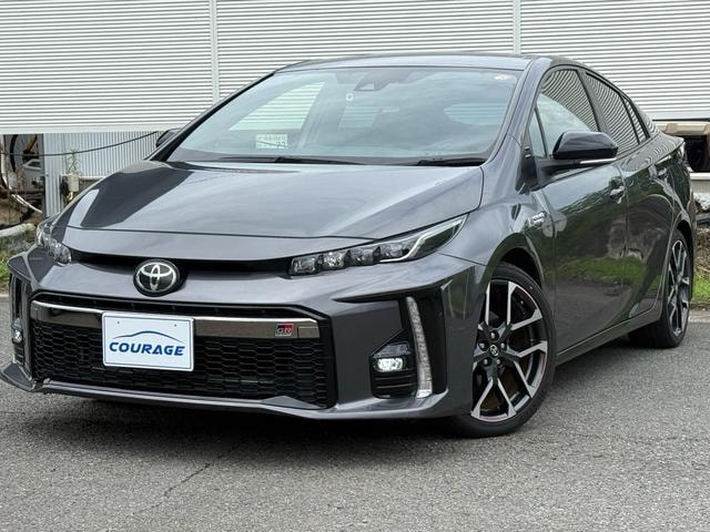 Toyota PRIUS PHV 2020 — фото автомобиля 1