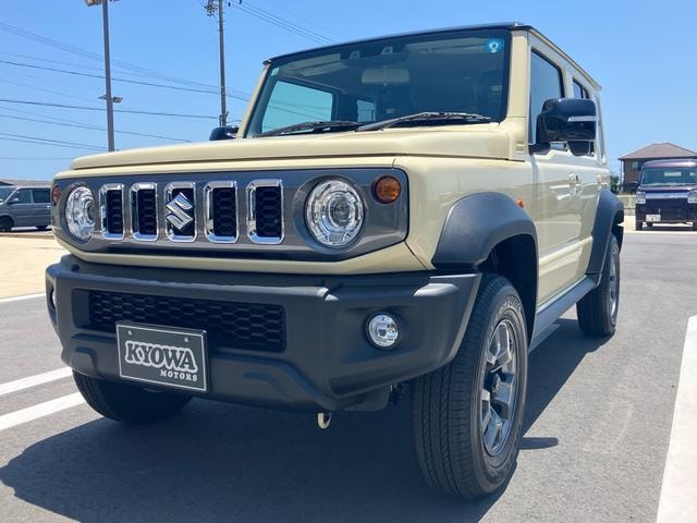 Suzuki JIMNY NOMADE 2026 — фото автомобиля