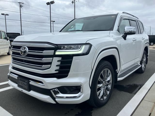 Toyota LAND CRUISER 2025 — фото автомобиля
