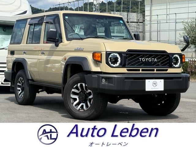 Toyota LAND CRUISER 70 2025 — фото автомобиля