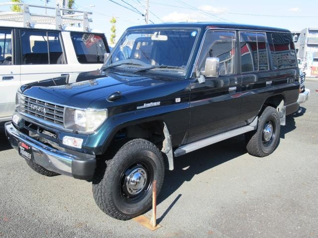 Toyota LAND CRUISER PRADO 1993 — фото автомобиля