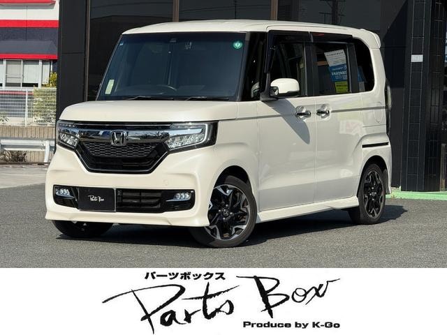 Honda N-BOX CUSTOM 2017 — фото автомобиля 1