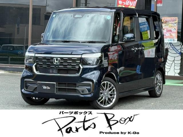 Honda N-BOX CUSTOM 2025 — фото автомобиля 1