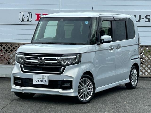 Honda N-BOX CUSTOM 2023 — фото автомобиля 1