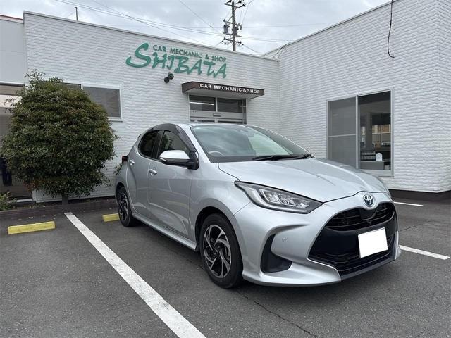 Toyota YARIS 2020 — фото автомобиля 1
