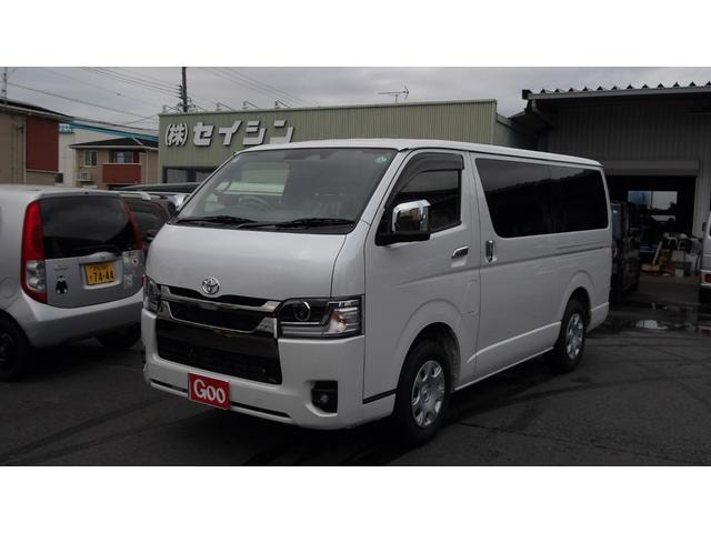 Toyota HIACE VAN 2026 — фото автомобиля 1