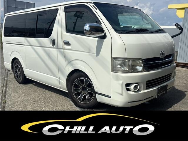 Toyota HIACE VAN 2010 — фото автомобиля